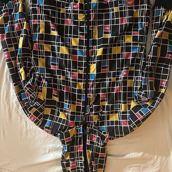 The North Face reversible Jacket. - Picture 3 of 5